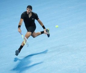 开云体育官网-澳网男单四强出炉：纳达尔梅德维德夫谁将超越德约