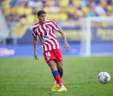 开云APP-隆戈：米兰最后48小时尝试买阿尔诺-马丁内斯或莫利纳，但失败了